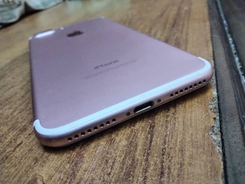 iphone 7 plus 32gb pta approved all ok 5