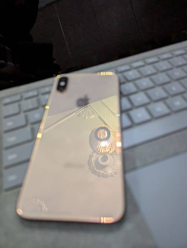 iPhone xs 256 gb gold for sale 0