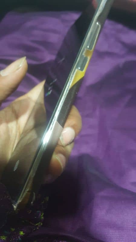 Note 40 10months warnnty O31O4797O93 WhatsApp only 4