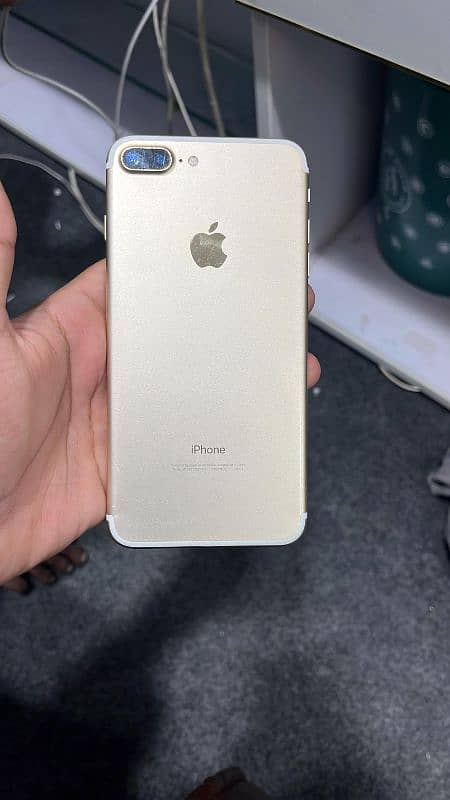 Iphone 7 plus non PTA (water pack) 0