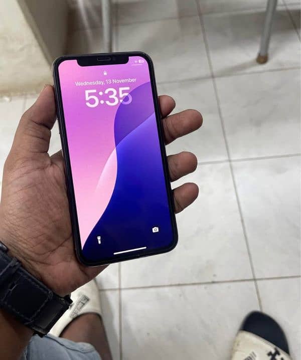 iPhone X 256 gb Factory unlock 10/10 1