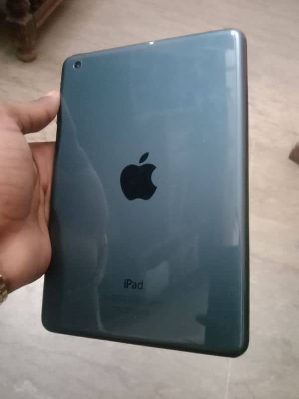 i pad mini 2 10/10 contact 03236418370 exchange possible 0