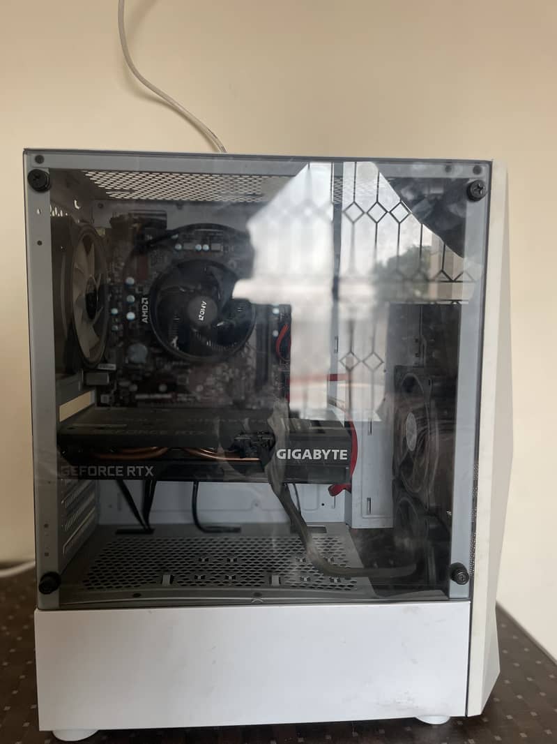 Ryzen 5 3500 RTX 3060ti 3