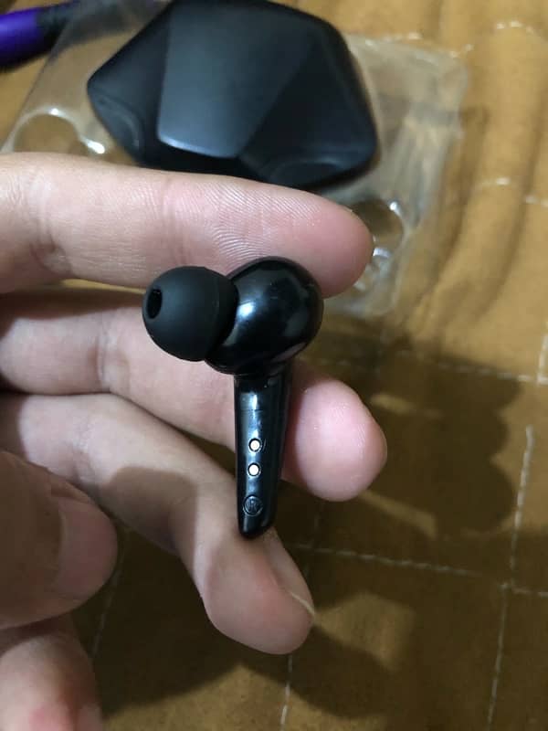 Devil eyes airpods 6