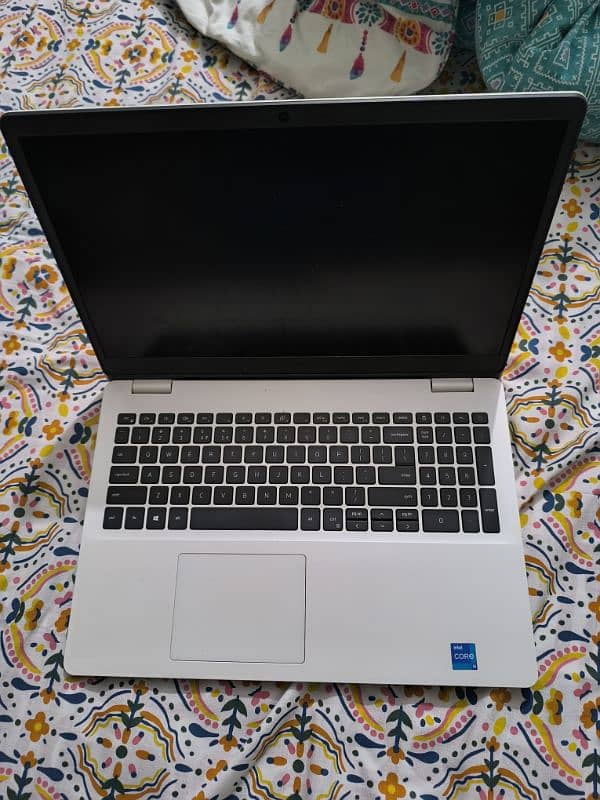 Dell Inspiron 3501 i5 11th Gen 8