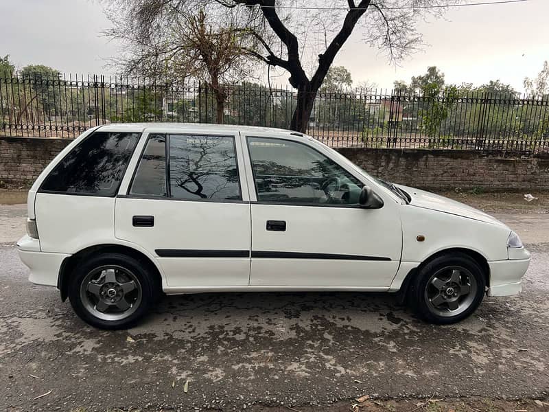 Suzuki Cultus VXR 2012 6