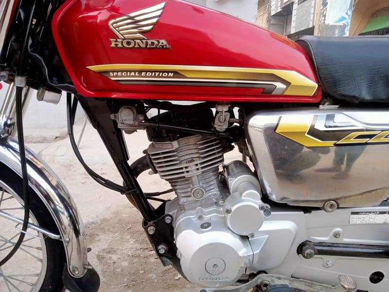 Honda CG 125 Special Edition Urgent Selling 3