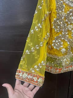 Mehndi lehnga