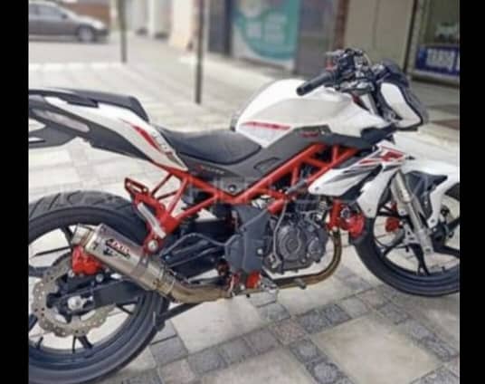 Benelli TNT 150i 5