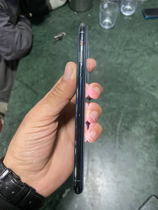 iPhone 11 Pro Max 256GB 2