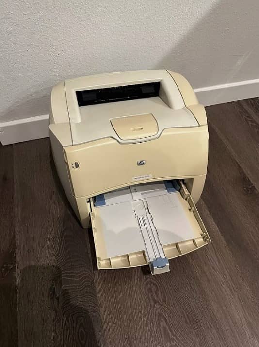 HP LASER JET 1300n 1