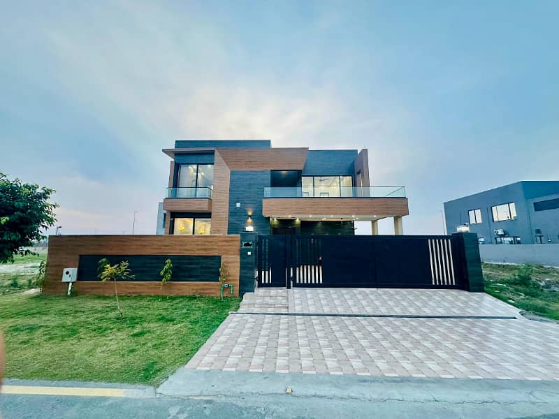 100% Original Pictures! 1 Kanal Brand New Ultra Luxury Modern Design House For Sale In DHA Ph 7 | Near By Park And McDonald's. . . . . 1