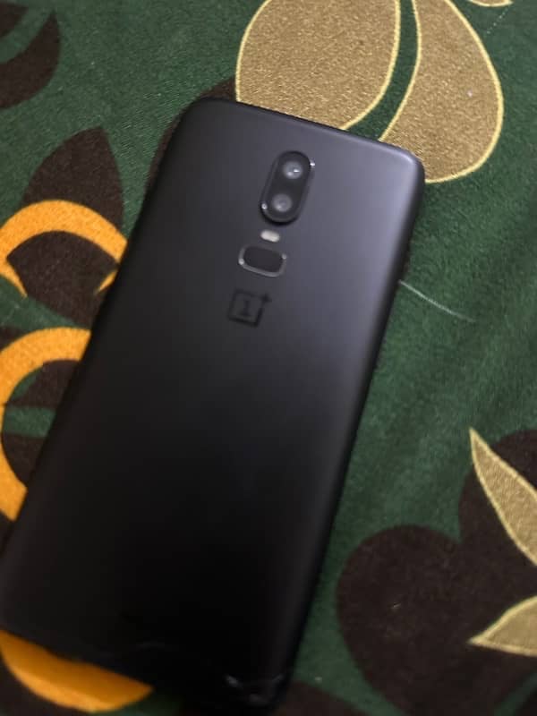 Oneplus 6 dual-sim 8/128 2