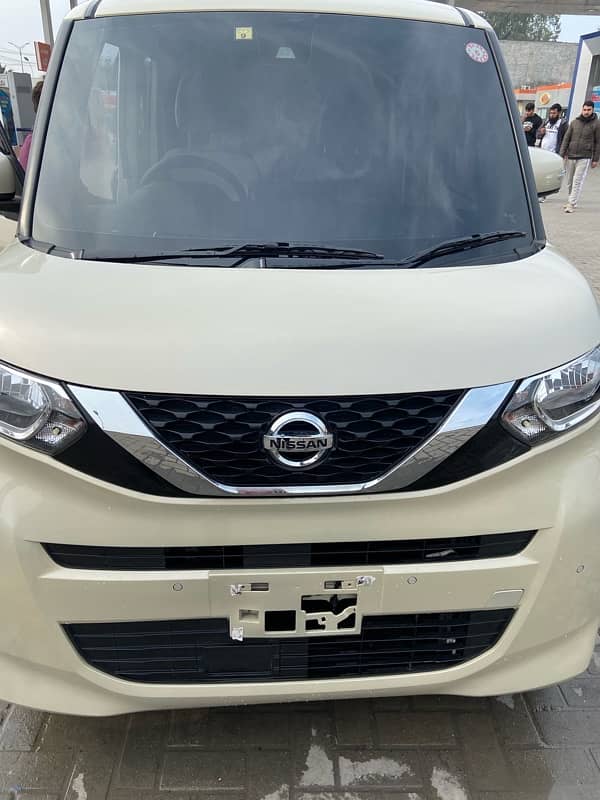 Nissan Roox 2022 4