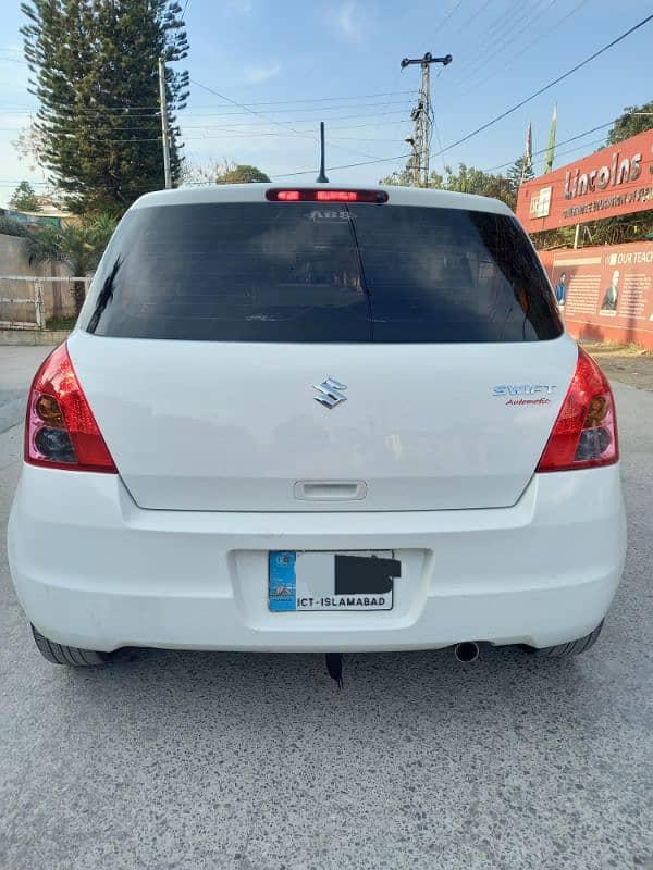 Suzuki Swift 2014 Automatic 1