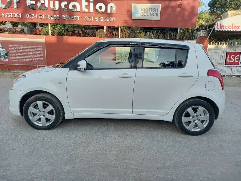 Suzuki Swift 2014 Automatic 8