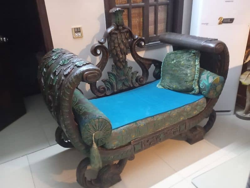 heavy sofa set for sale 7