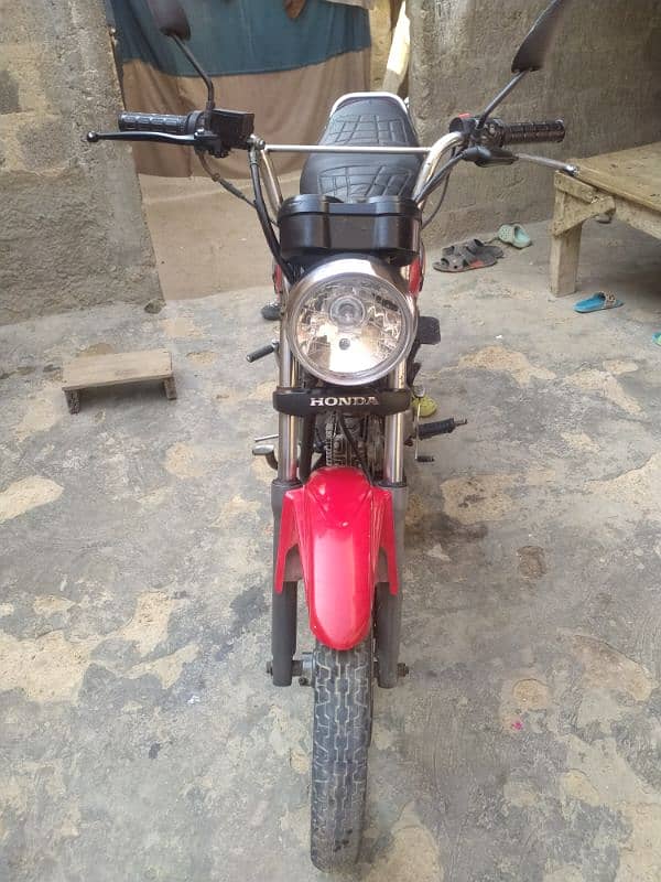 Honda 100 cc 3