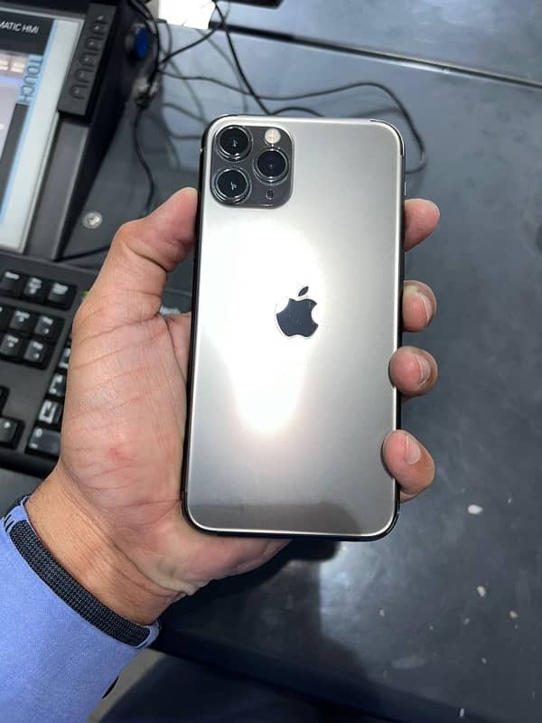 Iphone 11 Pro 64GB 5