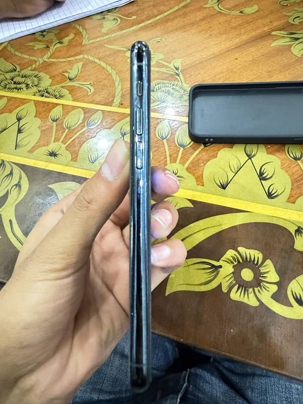 iphone 11pro 256gb FU 3