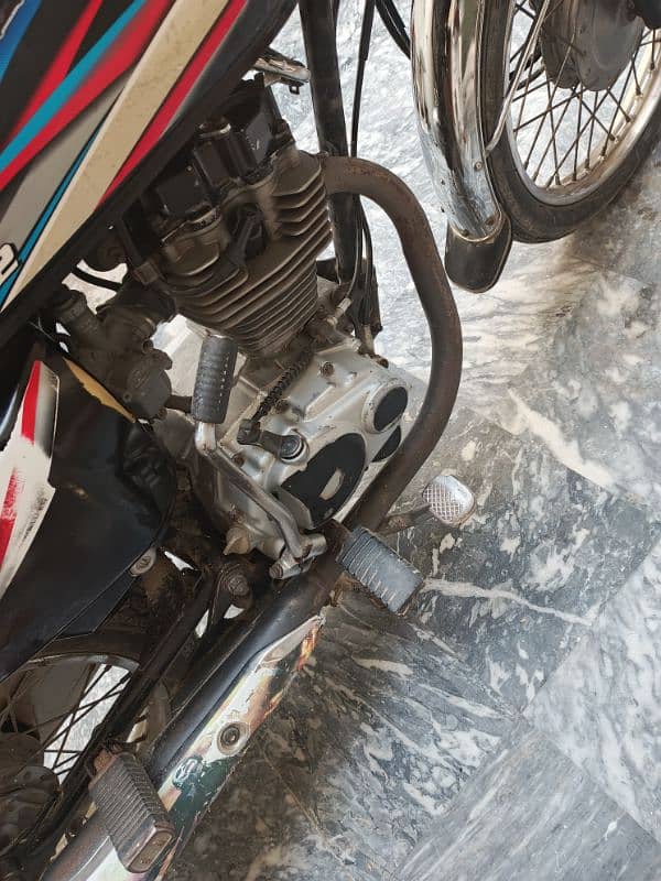 Honda 125 2015 model 3