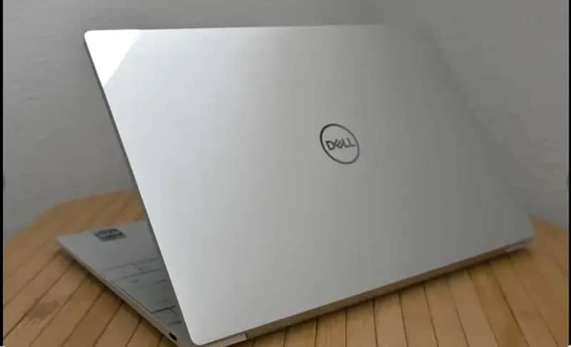 DELL XPS 130 plus 3