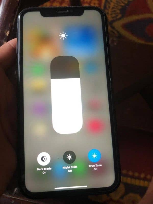 IPHONE XR black 1