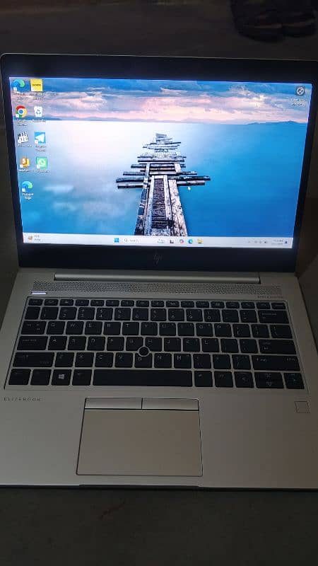 HP Elitebook 830 G5 1