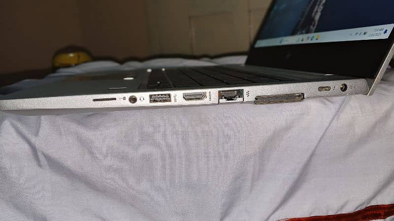 HP Elitebook 830 G5 4