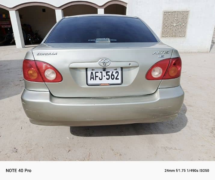 Toyota Corolla Altis 2003 4