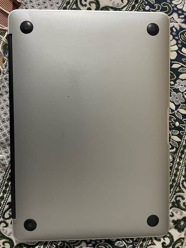 macbook air 2014 4/128 7