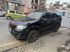 Toyota Fortuner 2013