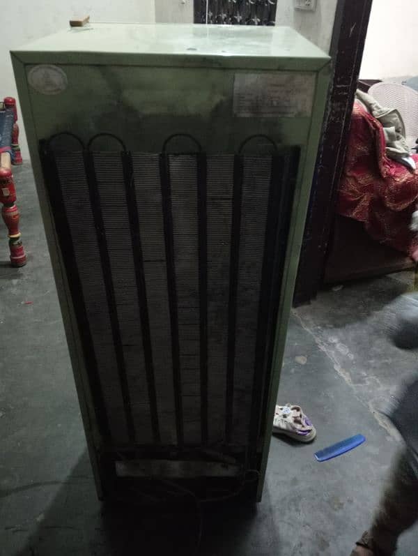 fridge for sale good working condition 3