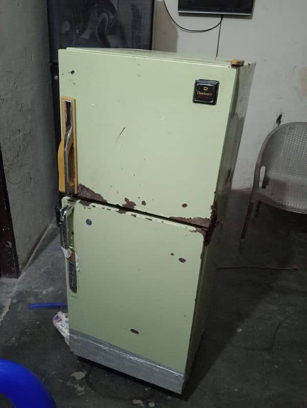 fridge for sale good working condition 5