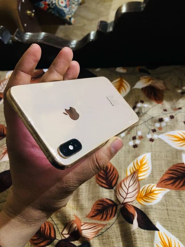 Iphone Xs max PTA approved 2 days back up 2