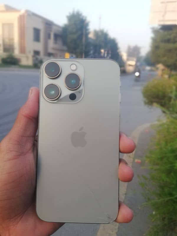 iPhone XR Converted Into 15 Pro 64 Storage 9