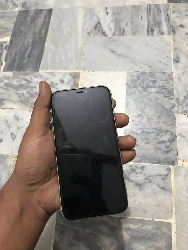 iphone 11 128gb NON PTA 3