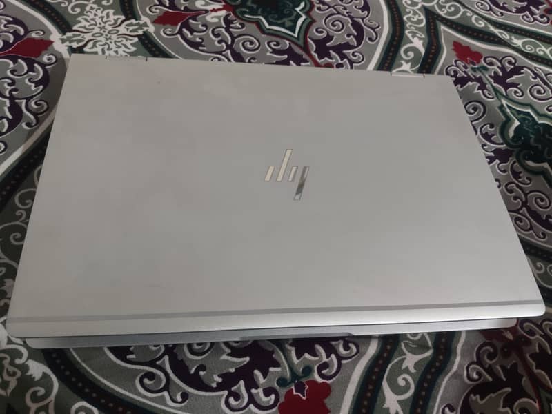 Laptop hp i5 7 generation 360 touch 8gb 240 hard 0