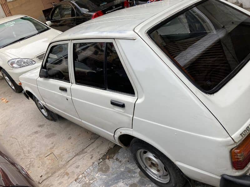 Toyota Starlet 1982 2