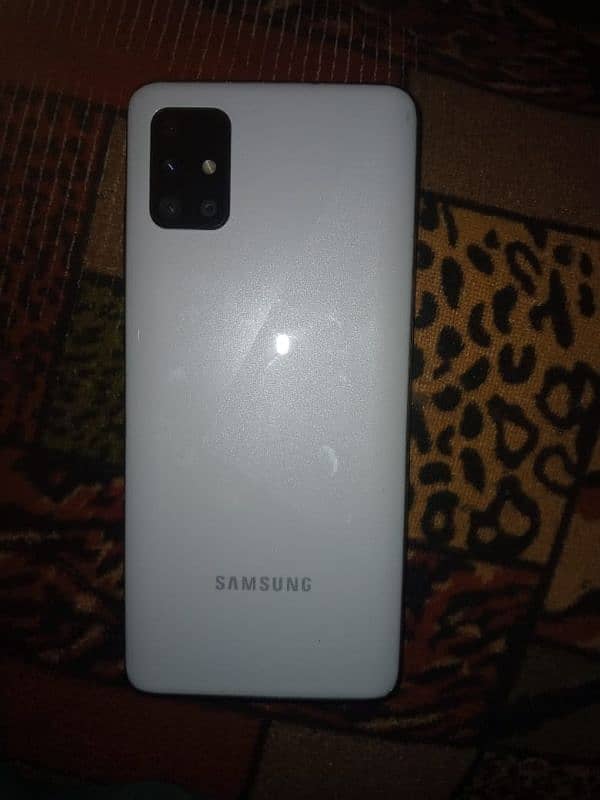 Samsung galaxy a51 8/128 exchange possible 2