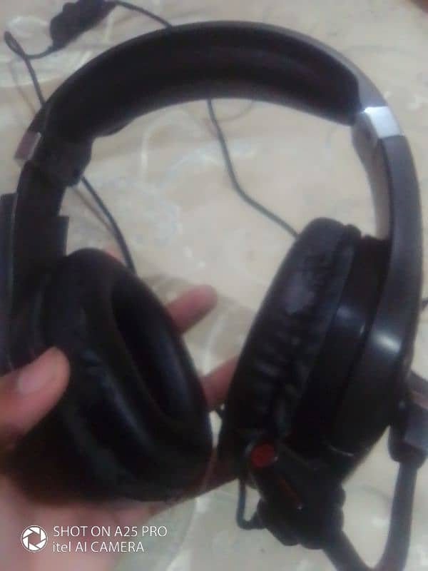 KIB PRO PROFESIONAL GAMING HEADPHONE ONLY 1 MONTH USE 4