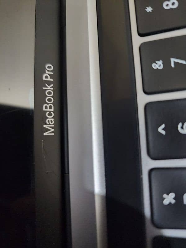 MacBook Pro m1 2020 6