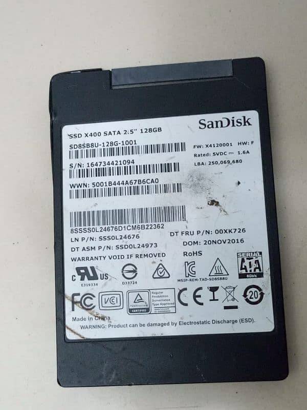 Sand Disk SSD 128GB 0