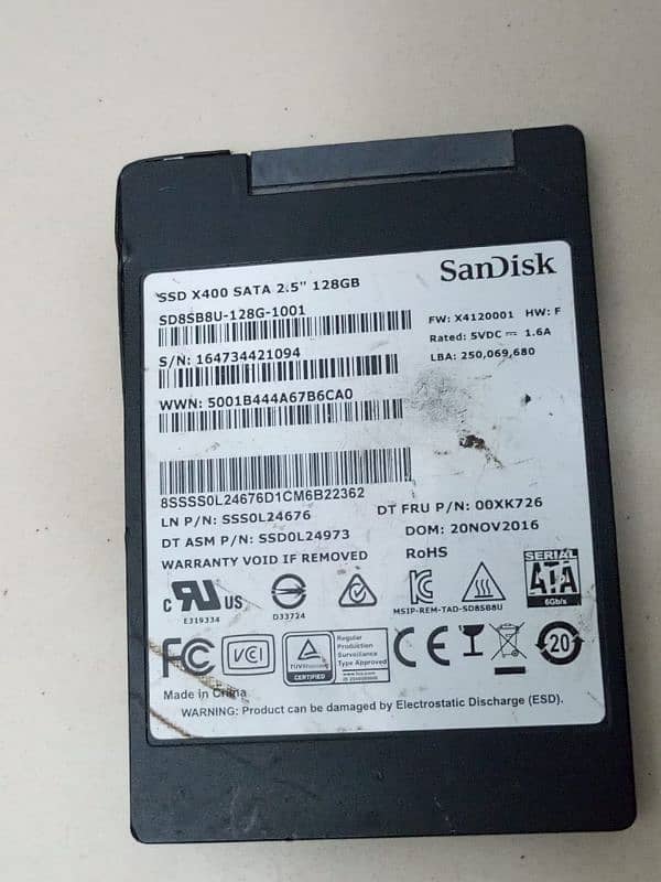 Sand Disk SSD 128GB 2