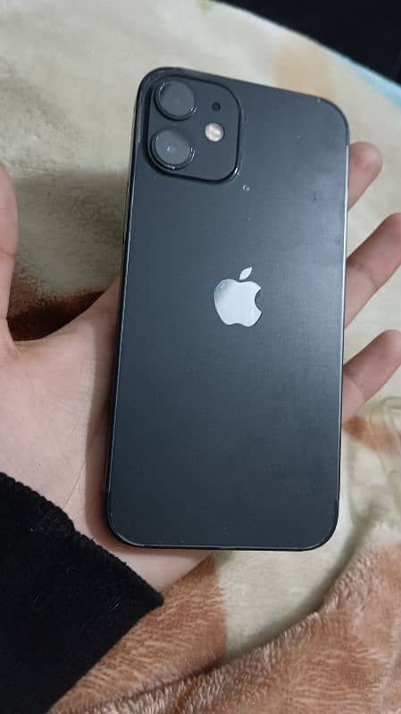 iphone 12 mini 8