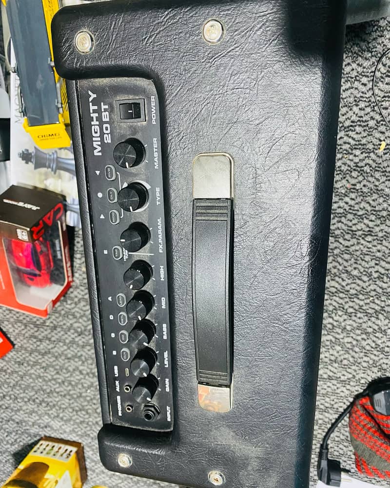 Nux Amplifer Brand new Best for electric and semi guitar 3