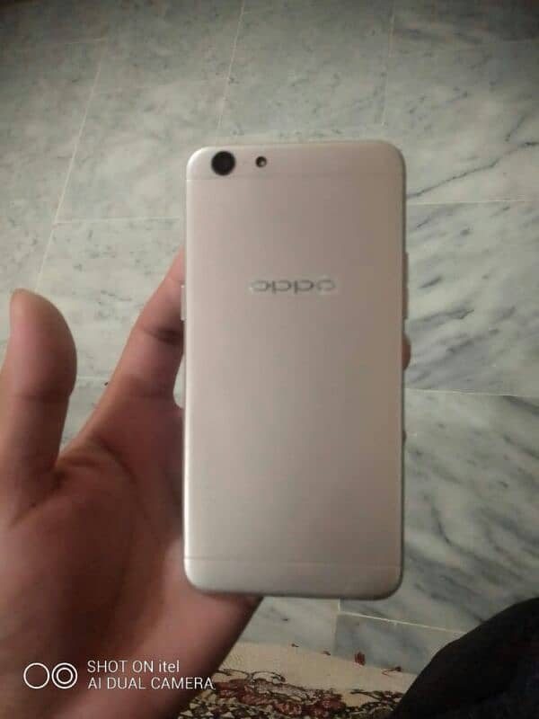 OPPO 4 Gb Ram or 64 Gb memory Full ok condition ha with fingerprint 3