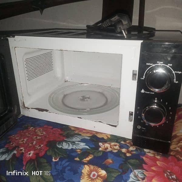 microwave oven 1