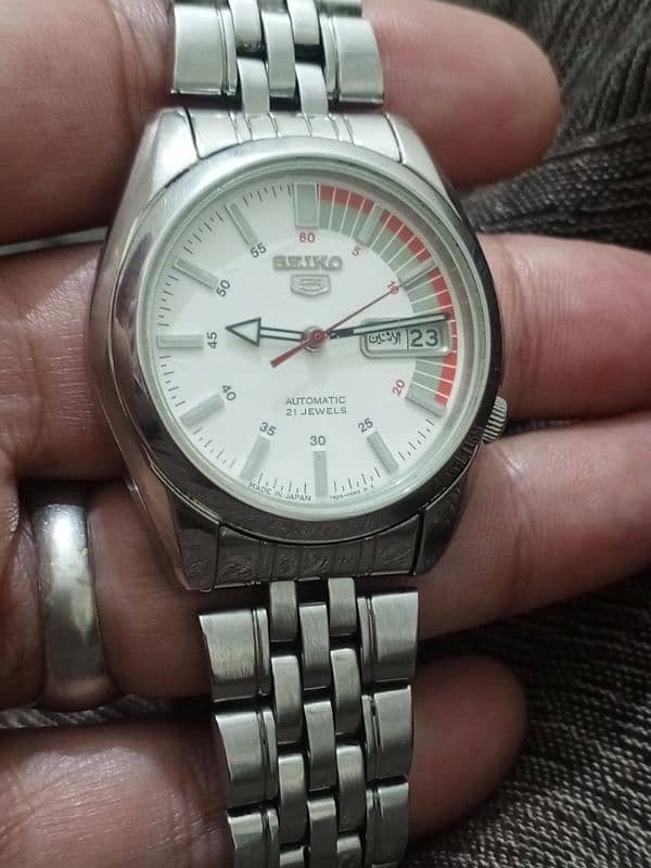 Seiko 5 racer 3