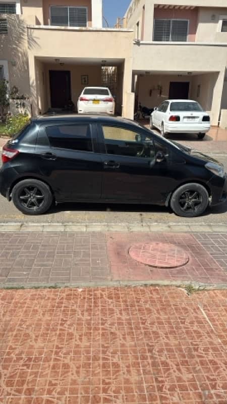 Toyota Vitz 2018 3